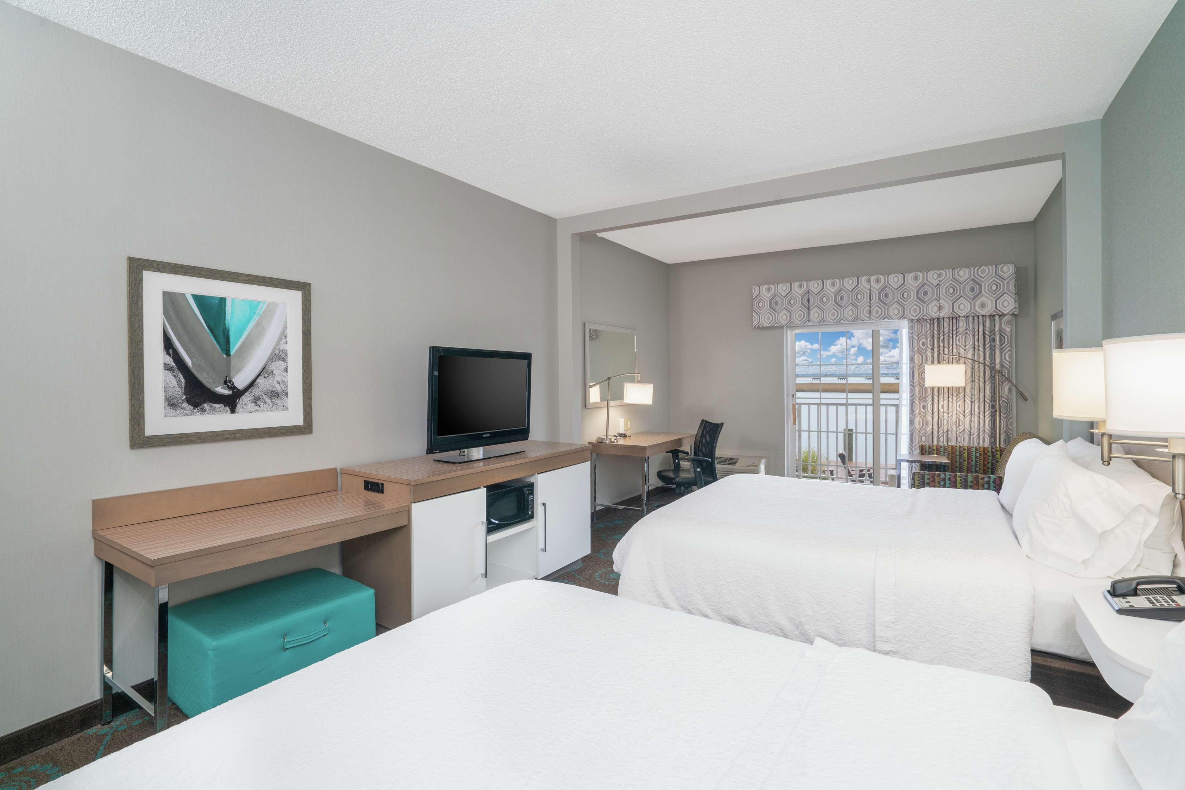 Hampton Inn & Suites Chincoteague-Waterfront, Va Bagian luar foto