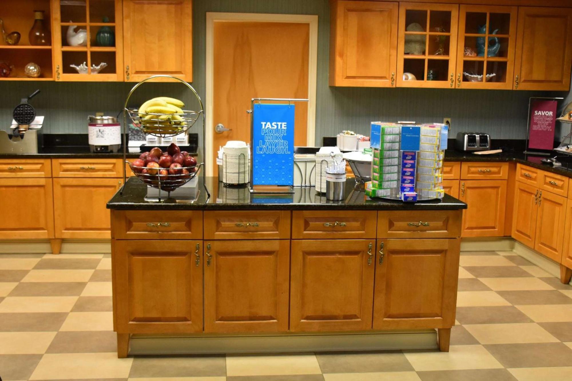 Hampton Inn & Suites Chincoteague-Waterfront, Va Bagian luar foto