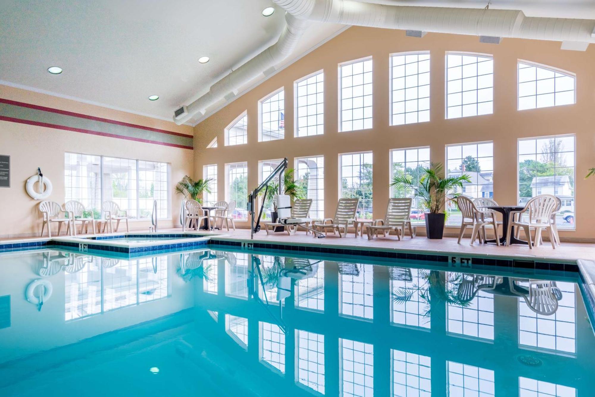 Hampton Inn & Suites Chincoteague-Waterfront, Va Bagian luar foto